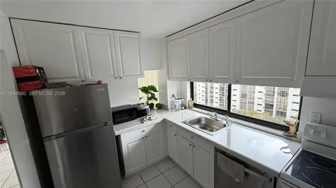 17011 N Bay Road Sunny Isles Beach FL 33160