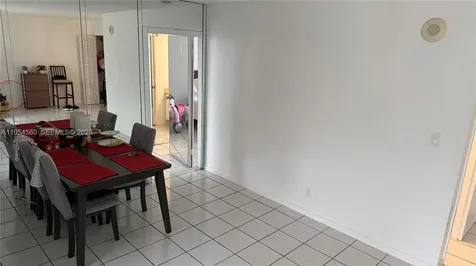 17011 N Bay Road Sunny Isles Beach FL 33160
