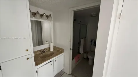 17011 N Bay Road Sunny Isles Beach FL 33160