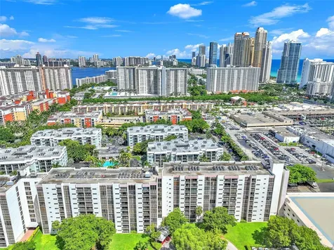 17011 N Bay Road Sunny Isles Beach FL 33160