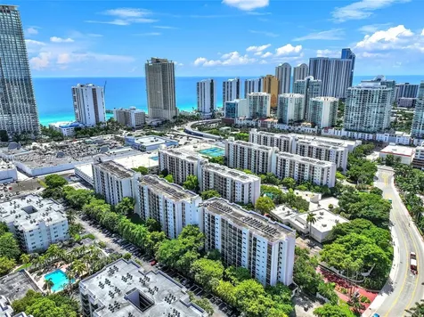 17011 N Bay Road Sunny Isles Beach FL 33160