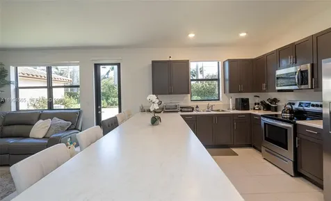 139 NE 27th Terrace Homestead FL 33033