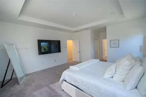 139 NE 27th Terrace Homestead FL 33033