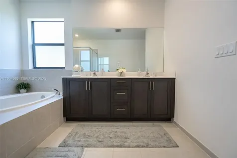 139 NE 27th Terrace Homestead FL 33033