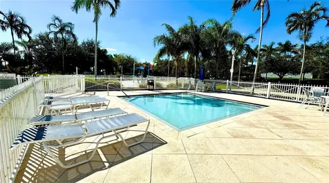 139 NE 27th Terrace Homestead FL 33033