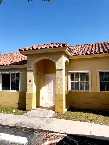 31 NE 13th Avenue Homestead FL 33033