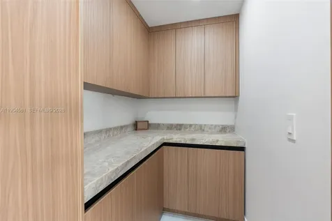 12425 SW 226th Street Miami FL 33170