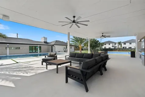 12425 SW 226th Street Miami FL 33170