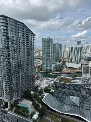 45 SW 9th Street Miami FL 33130