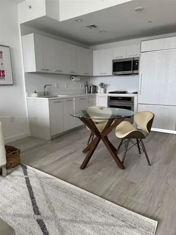 45 SW 9th Street Miami FL 33130