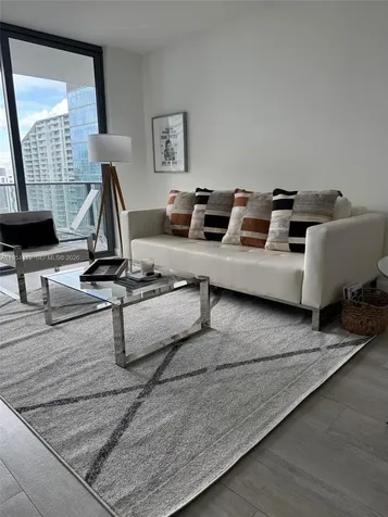 45 SW 9th Street Miami FL 33130