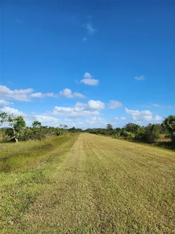 18717 NW 258 Street Okeechobee FL 34972