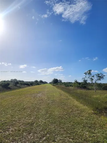 18717 NW 258 Street Okeechobee FL 34972