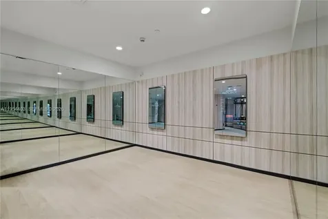 101 Diplomat Parkway Hallandale Beach FL 33009
