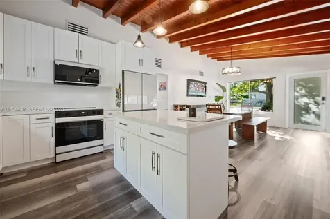 505 NE 132nd Terrace North Miami FL 33161