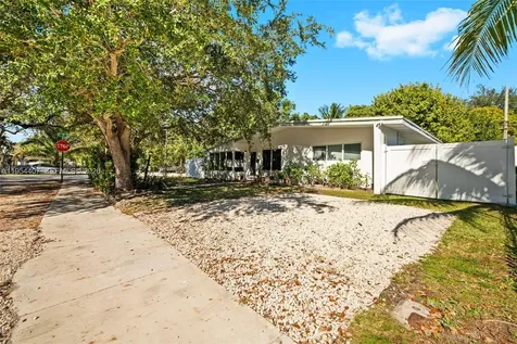 505 NE 132nd Terrace North Miami FL 33161