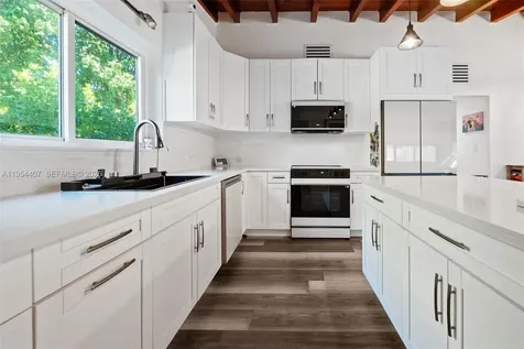 505 NE 132nd Terrace North Miami FL 33161