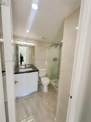 16546 NE 26th Avenue North Miami Beach FL 33160
