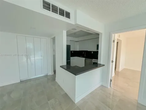 16546 NE 26th Avenue North Miami Beach FL 33160