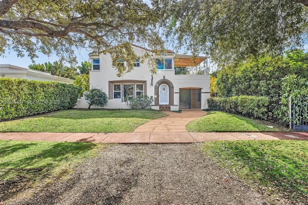 1524 Biarritz Drive Miami Beach FL 33141
