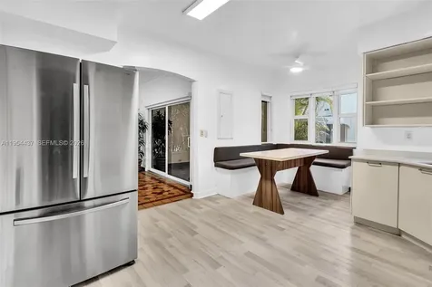 1524 Biarritz Drive Miami Beach FL 33141