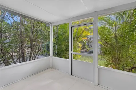 1524 Biarritz Drive Miami Beach FL 33141