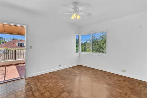 1524 Biarritz Drive Miami Beach FL 33141