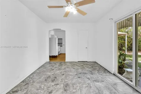 1524 Biarritz Drive Miami Beach FL 33141