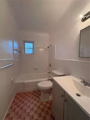 2390 NW 30th Street Miami FL 33142