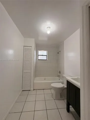 2390 NW 30th Street Miami FL 33142