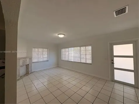 2390 NW 30th Street Miami FL 33142