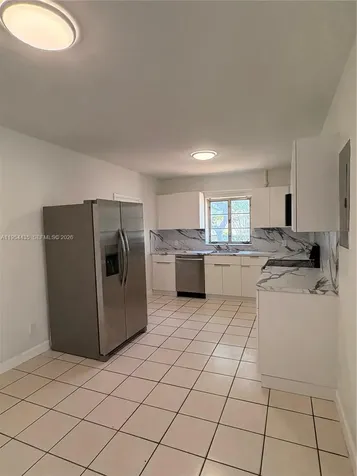 2390 NW 30th Street Miami FL 33142