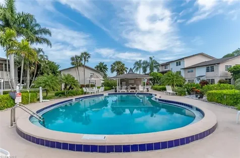 180 E Cypress Way Naples FL 34110