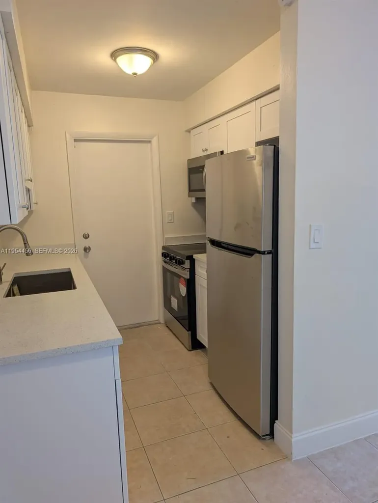 1118-1120 NW 2nd Avenue Fort Lauderdale FL 33311