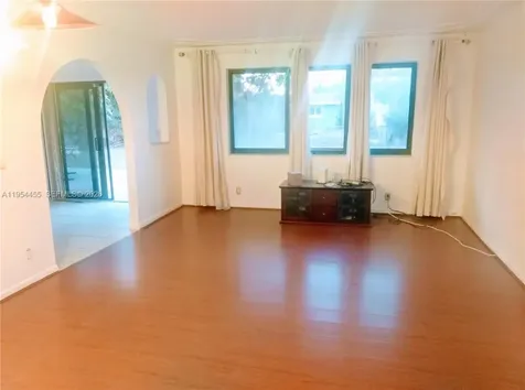 4411 NW 15th Street Lauderhill FL 33313