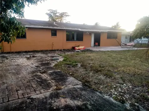 4411 NW 15th Street Lauderhill FL 33313