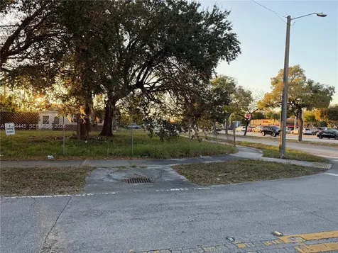 11450 SW 40th Street Miami FL 33165