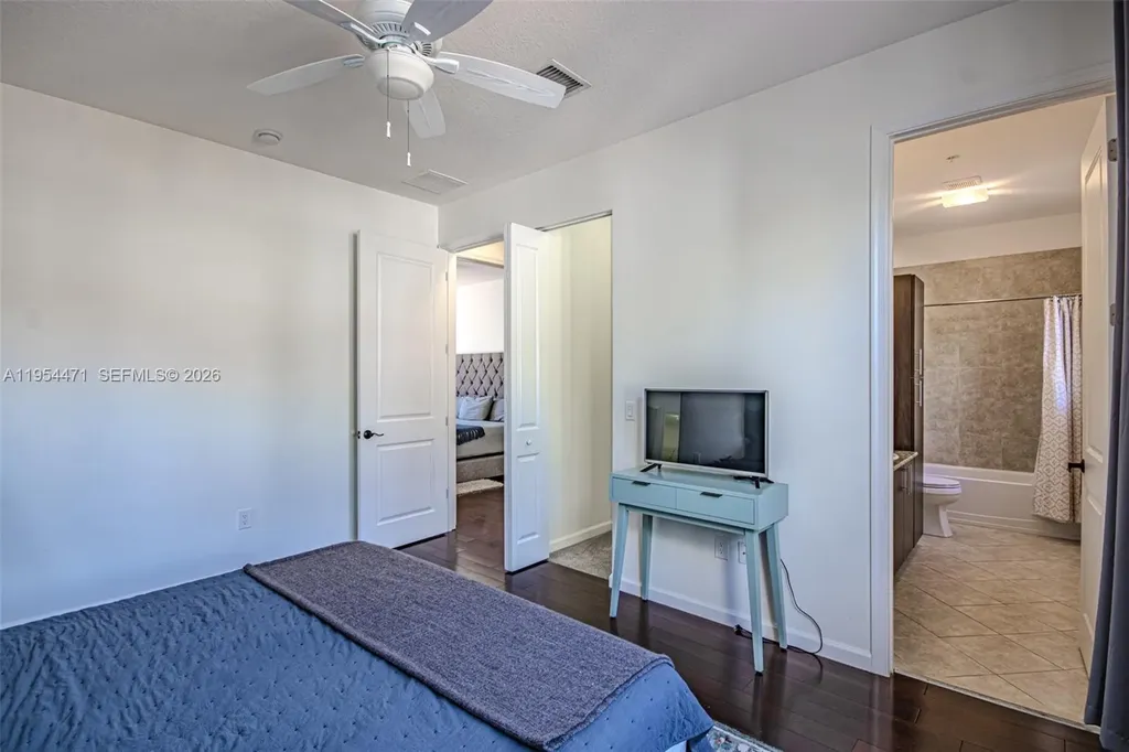 1430 NW 48th Drive Boca Raton FL 33431