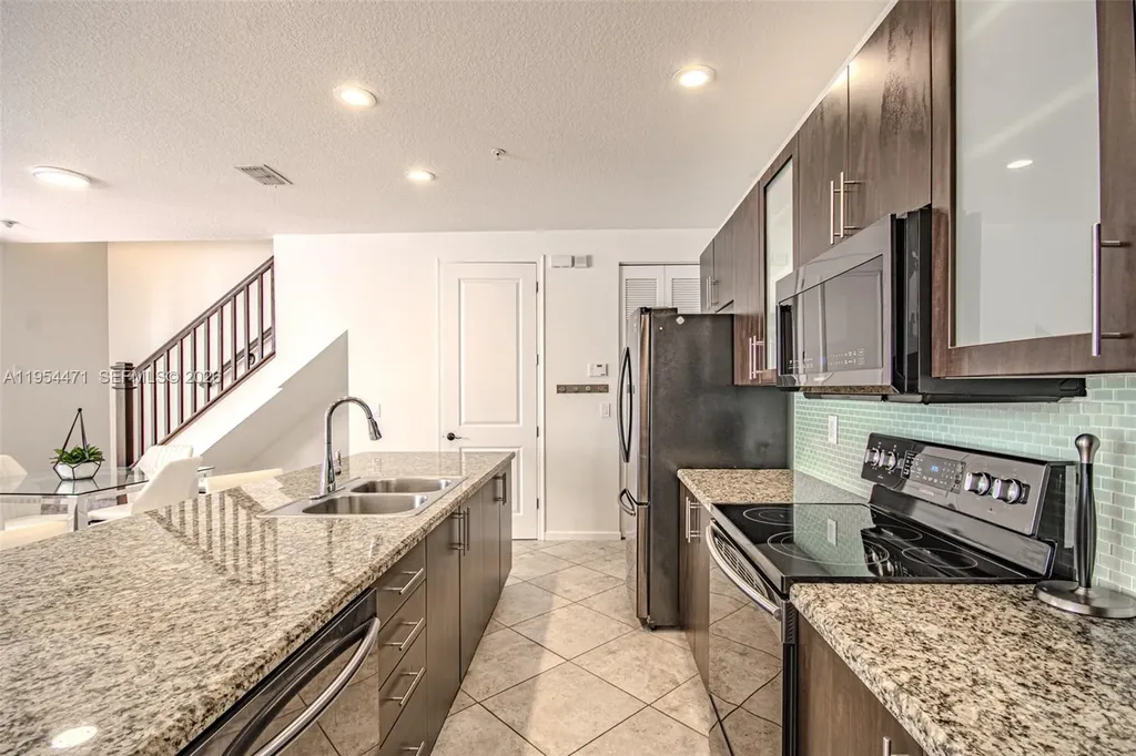 1430 NW 48th Drive Boca Raton FL 33431