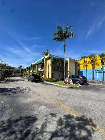 2331 N State Road 7 Lauderhill FL 33313