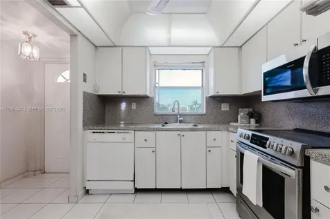 9441 Sunrise Lakes Boulevard Sunrise FL 33322