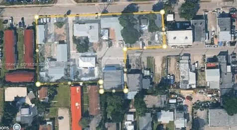 2210 Pierce Street Hollywood FL 33020