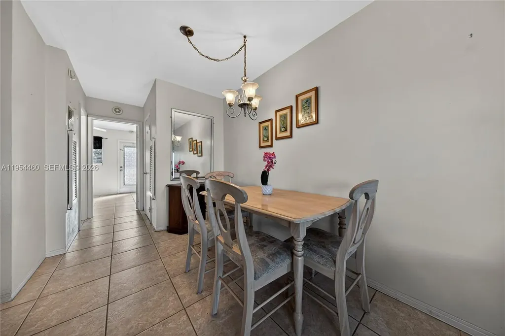 331 E Mcnab Road Pompano Beach FL 33060