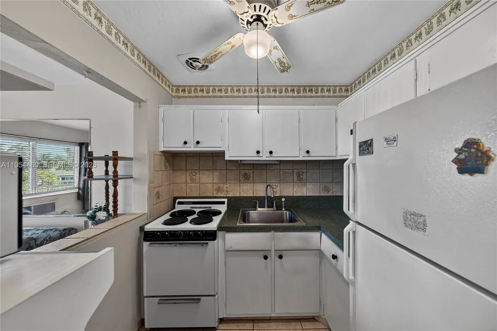 331 E Mcnab Road Pompano Beach FL 33060