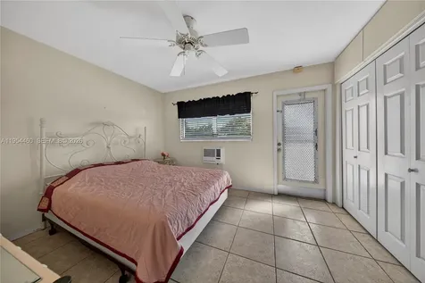 331 E Mcnab Road Pompano Beach FL 33060