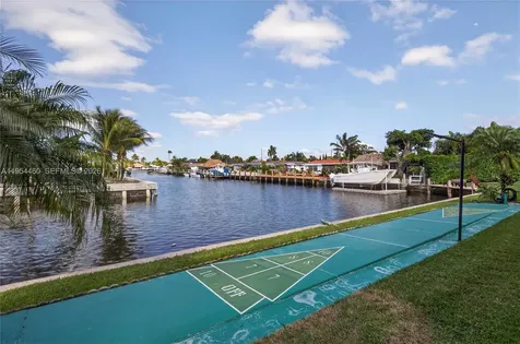 331 E Mcnab Road Pompano Beach FL 33060