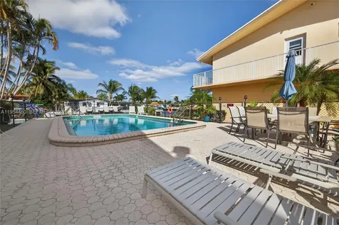 331 E Mcnab Road Pompano Beach FL 33060