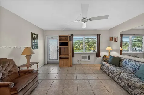 331 E Mcnab Road Pompano Beach FL 33060