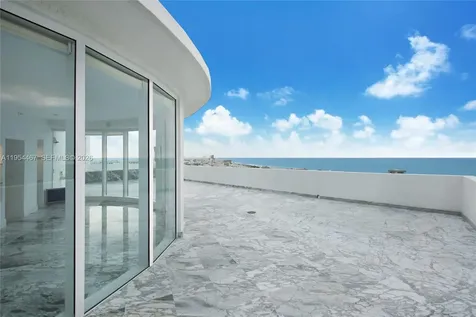 1000 S Pointe Drive Miami Beach FL 33139