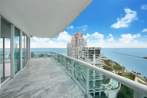 1000 S Pointe Drive Miami Beach FL 33139